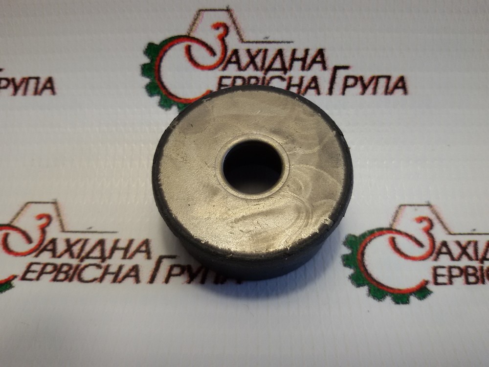 Ізолятор вібрації передньої кришки Cummins QSX, 3883223