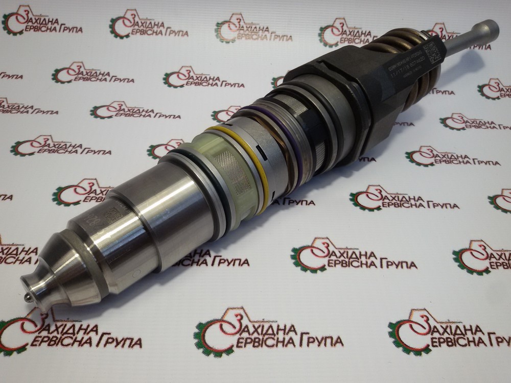 Форсунка паливна Cummins ISX, QSX, 4928260