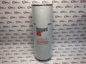Фильтр масляный Cummins Fleetguard LF9070, 4331003, 2882673, 3101868, 3406810, 3680306,  84372057, 324617A1, 441700A1