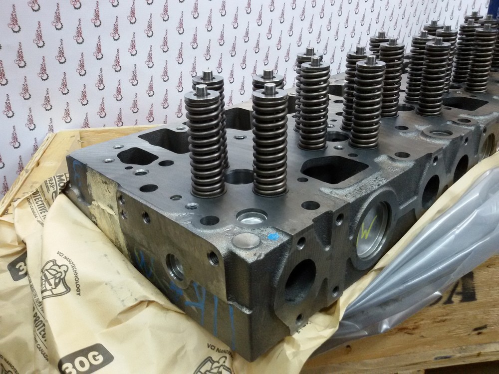 Головка блоку циліндрів Cummins QSM, 2864016, 2864012, 4952843, 4952444, 2864013