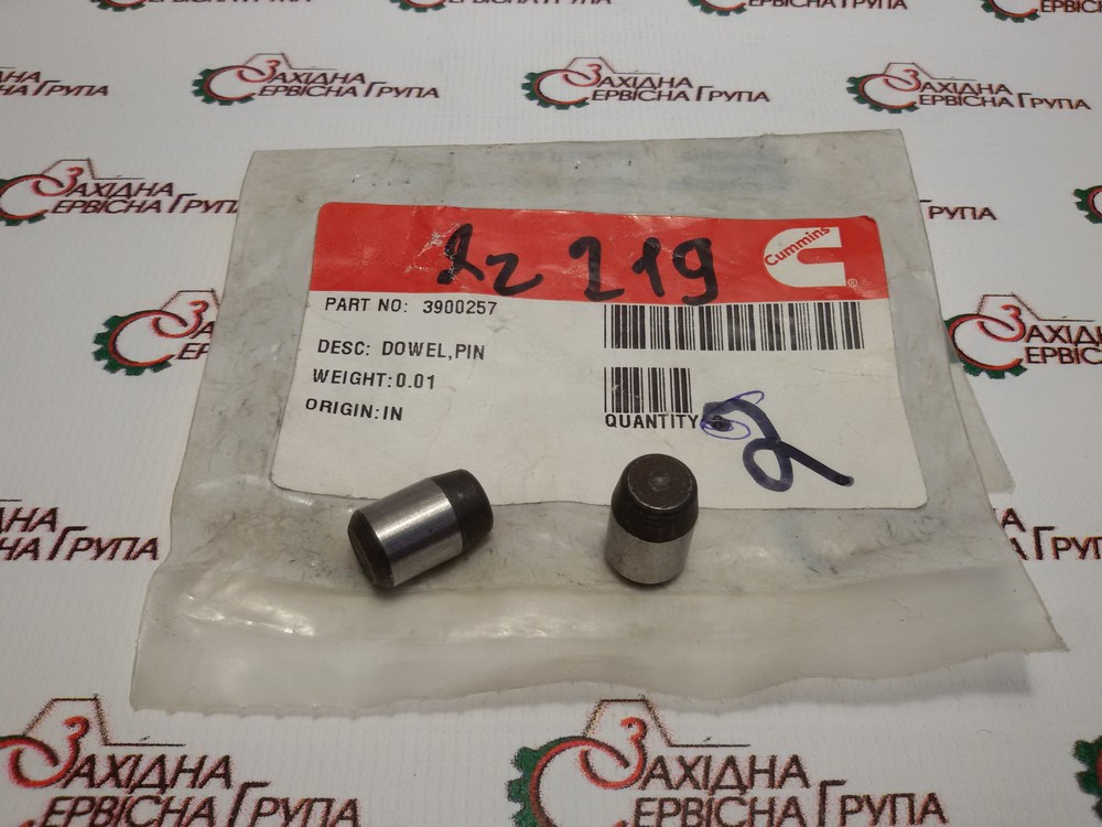 Штифт блоку циліндрів Cummins ISB, QSB, 6СT, ISC, QSC, ISL, QSL, ISX, QSX, 3900257, J900257