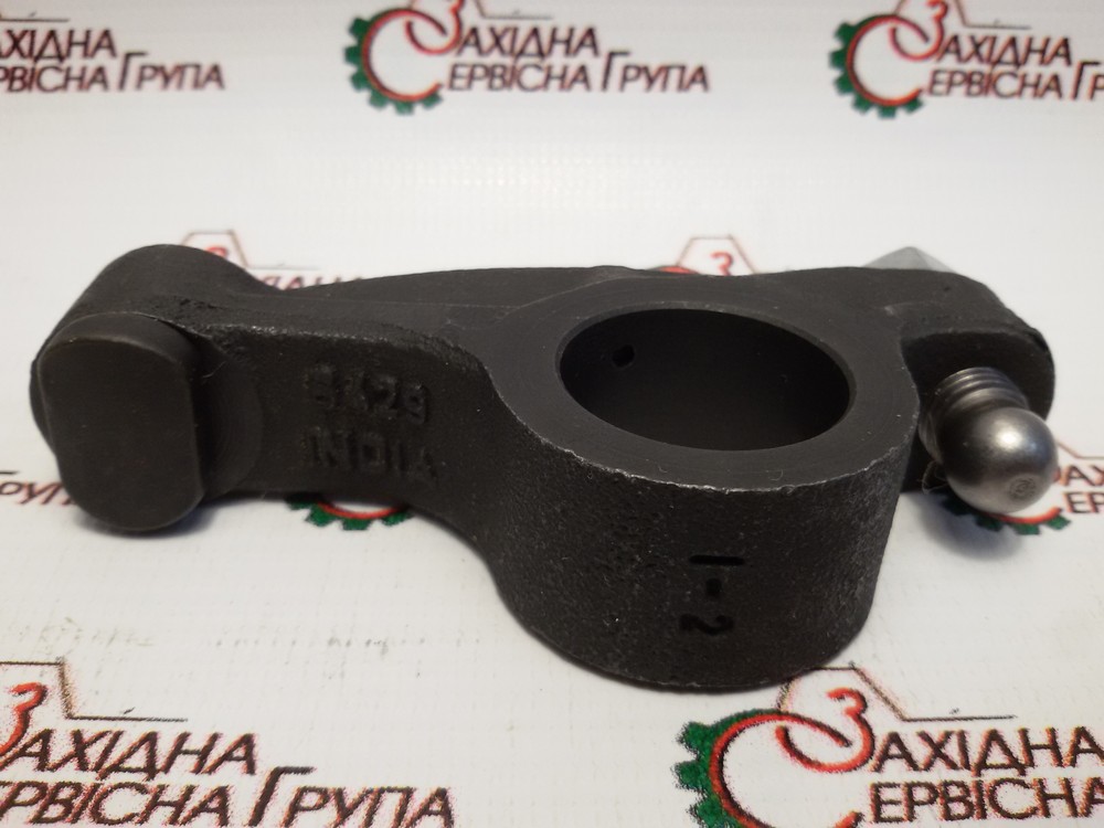 Коромисло клапана Cummins 6CT 8.3, 3901717, 3934916, J901717