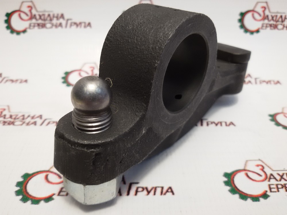 Коромисло клапана Cummins 6CT 8.3, 3901717, 3934916, J901717