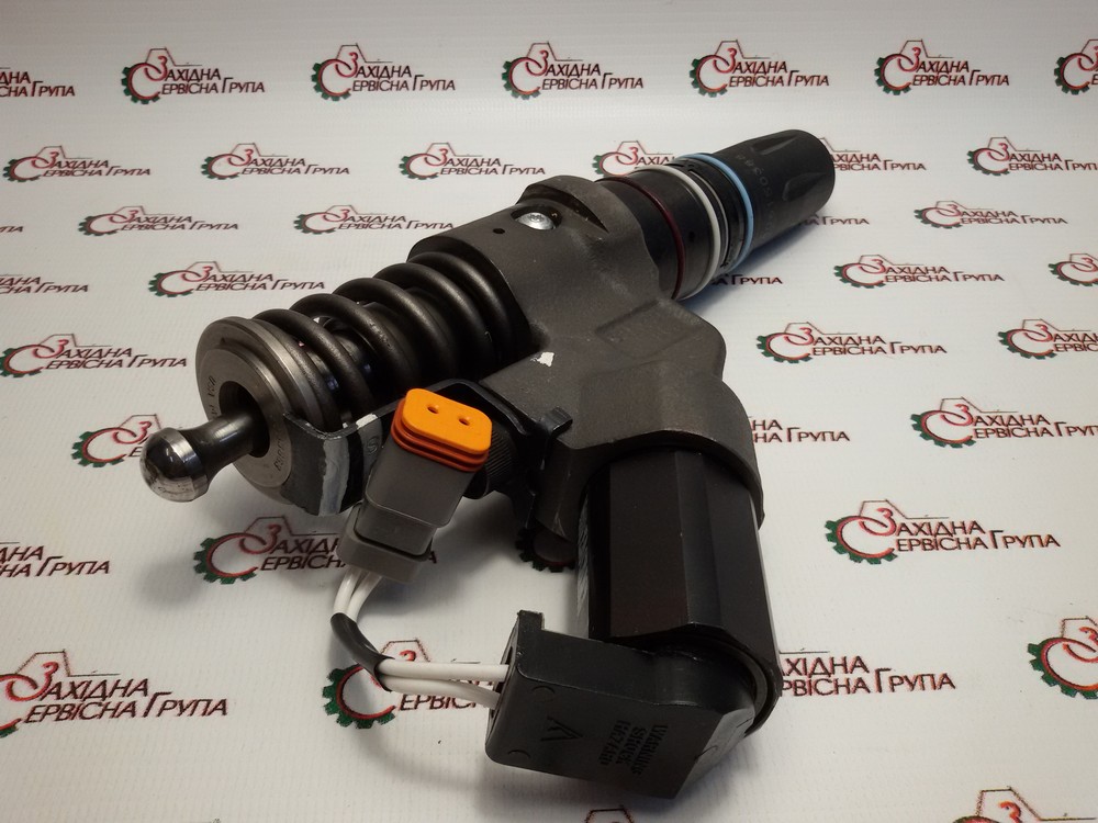Форсунка паливна двигуна Cummins QSM11, 4903472