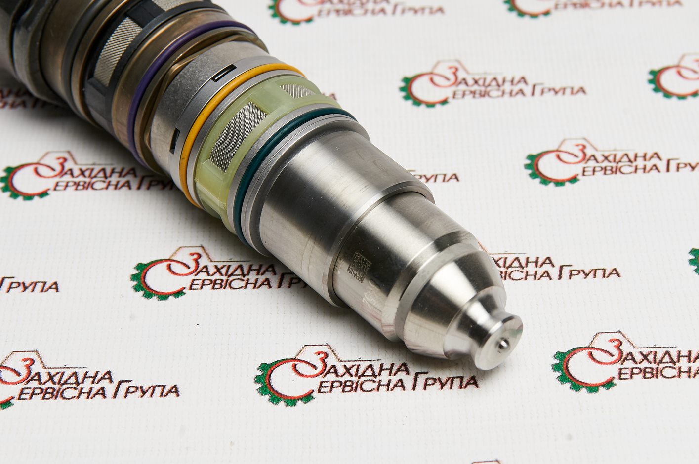 Форсунка паливна Cummins QSX, ISX, 4062568, 4010226