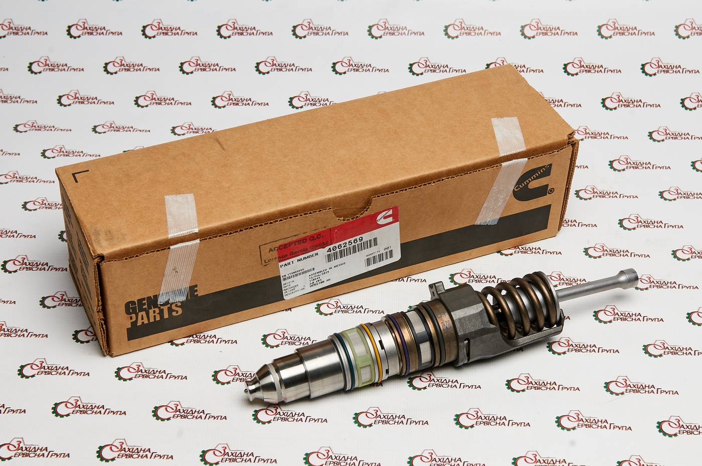 Форсунка паливна Cummins QSX, ISX, 4062569, 4010346