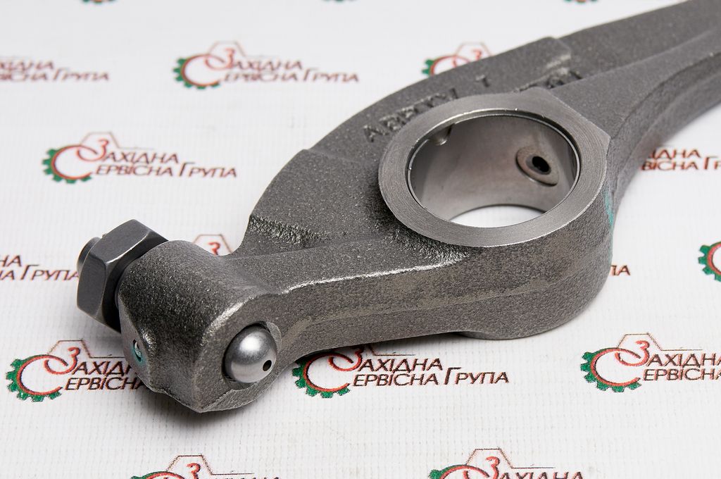 Коромисло випускного клапана Cummins M11, ІSМ11, QSM11, 4003914, 3400974, 3064600, 3064601, 4003910, 4003906